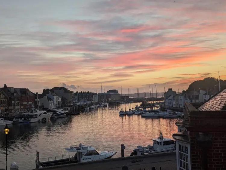 Sea Breeze Holiday Apartment Weymouth Exteriör bild